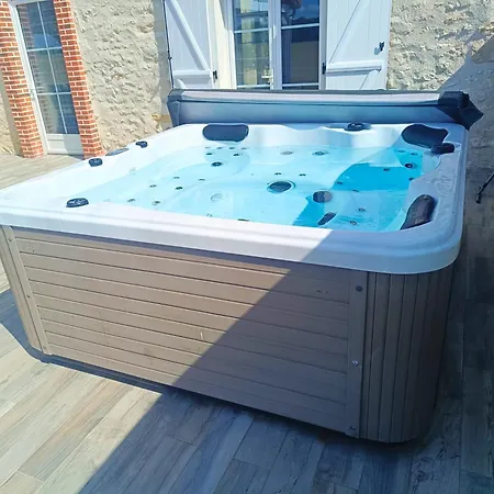 Bed and breakfast Domaine Des Hirondelles - Escapade De Charme & A 15min De Provins