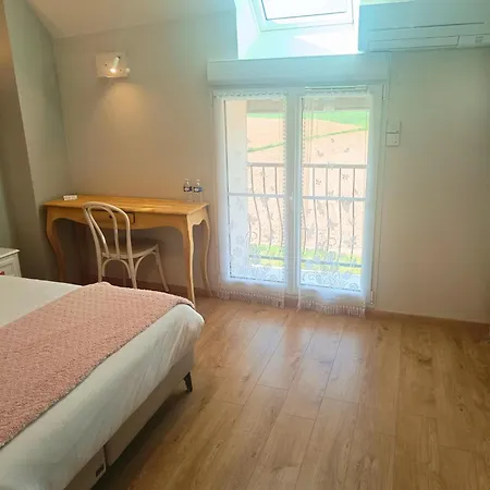 Domaine Des Hirondelles - Escapade De Charme & A 15min De Provins 3*